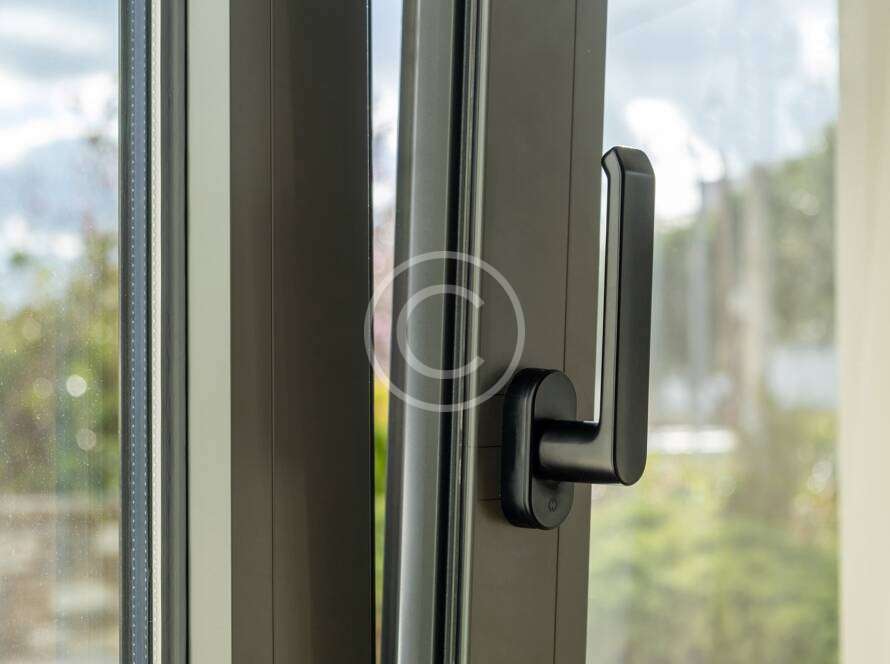 Post15 Copyright 890x664