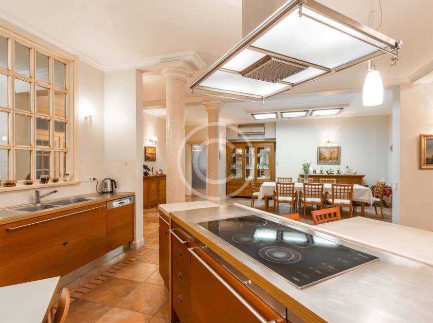 Post30 Copyright 890x664