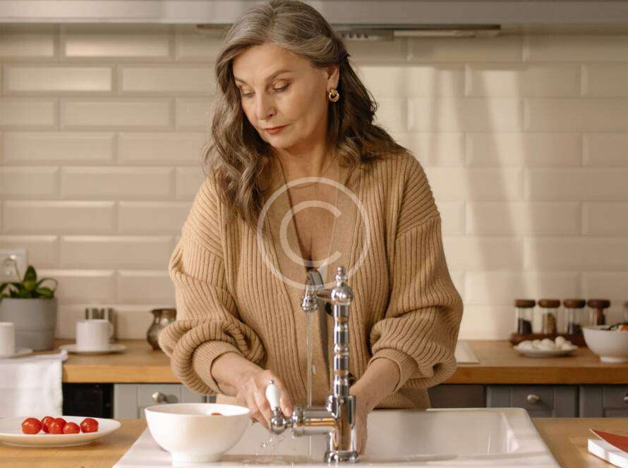 Post32 Copyright 890x664